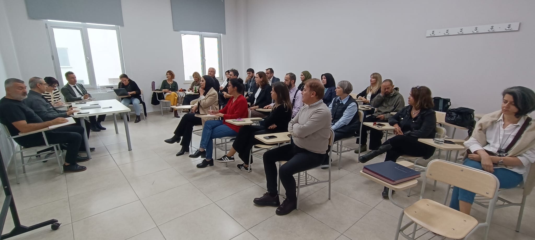 GÜZEL SANATLAR FAKÜLTESİ AKADEMİK GENEL KURUL TOPLANTISI GERÇEKLEŞTİRİLDİ